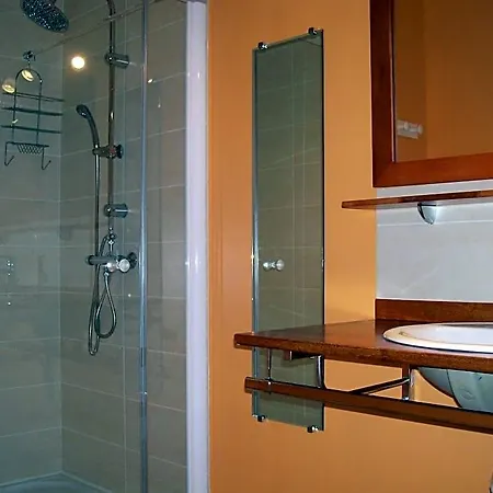 Les Rhodos 3* Noirpalu