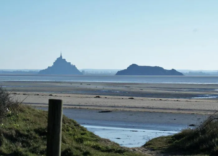 Les Rhodos ベッド・アンド・ブレックファスト Noirpalu